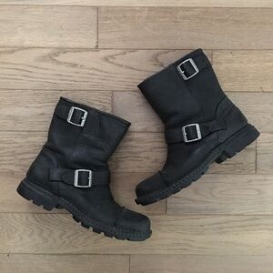 UGG Men”s Rockville ll Leather Moto Boots Black Size 8 Style 3040 Waterproof